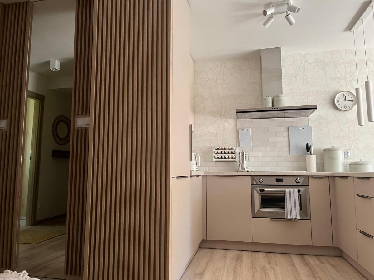 Akademicka Apartment *